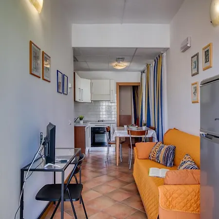 Apartment Frontline Beach *