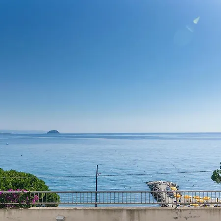Frontline Beach * Laigueglia