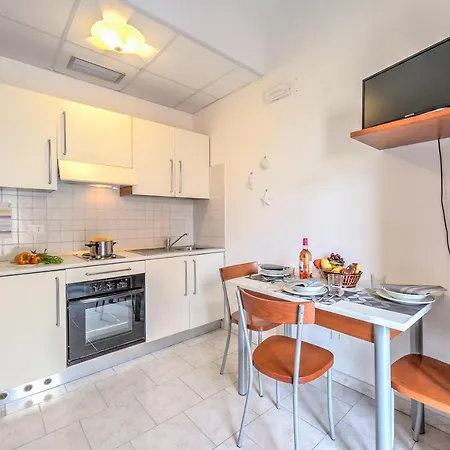 Apartment Frontline Beach