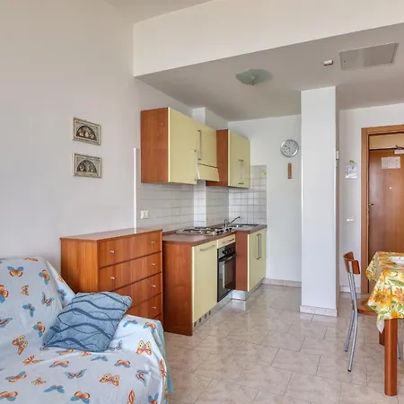Apartment Frontline Beach Laigueglia